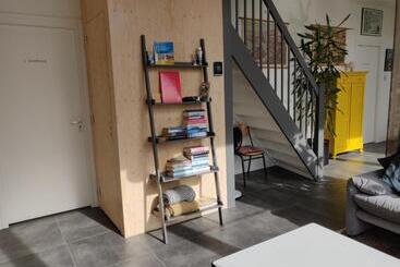 پانسیون Logement De School Middelburg