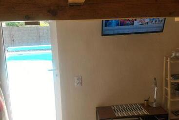 تختخواب و صبحانه Chambre Direct Piscine