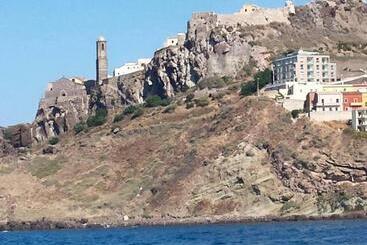تختخواب و صبحانه La Terrazza Di Archimede