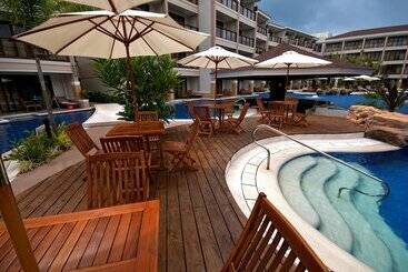 Henann Lagoon Resort