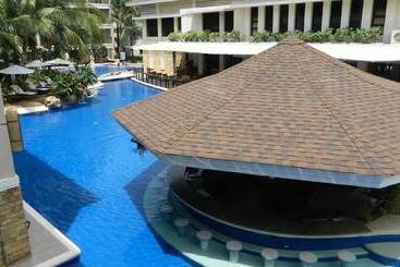 Henann Lagoon Resort