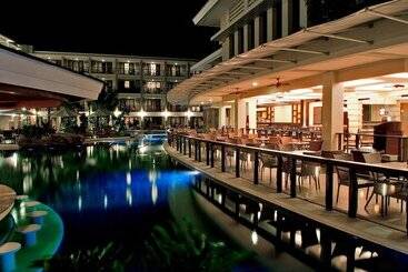 Henann Lagoon Resort