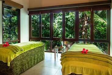 Hilton Seychelles Labriz Resort & Spa - Silhouette