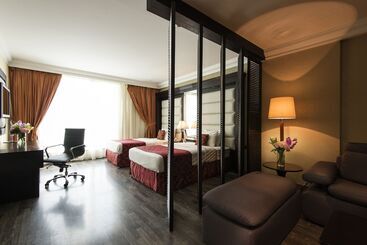 هتل Best Western Plus Doha