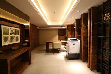 هتل Crowne Plaza New Delhi Mayur Vihar Noida, An Ihg