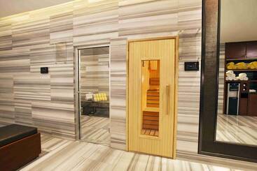 هتل Crowne Plaza New Delhi Mayur Vihar Noida, An Ihg