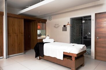 Davinci Hotel On Nelson Mandela Square