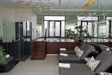 Davinci Hotel On Nelson Mandela Square