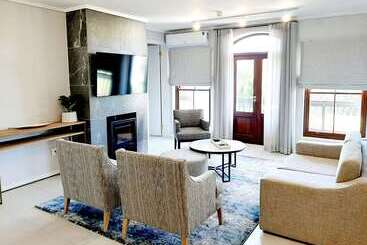 هتل De Zalze Lodge