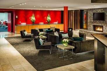 هتل Doubletree By Hilton Queenstown