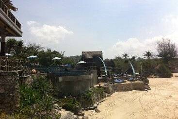 هتل Dream Beach Huts
