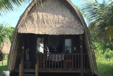 هتل Dream Beach Huts