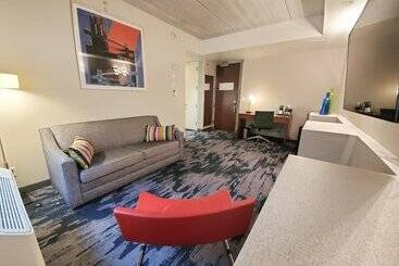 هتل Fairfield Inn & Suites By Marriott New York Brooklyn