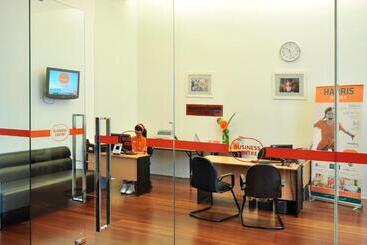 Harris Hotel And Conventions Kelapa Gading Jakarta
