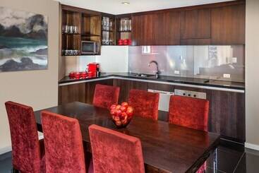 בית מלון כפרי Hilton Queenstown Resort & Spa