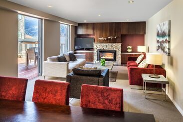 בית מלון כפרי Hilton Queenstown Resort & Spa