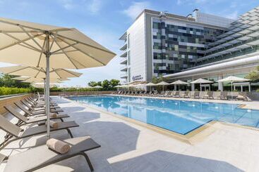 هتل Hyatt Regency Oryx Doha