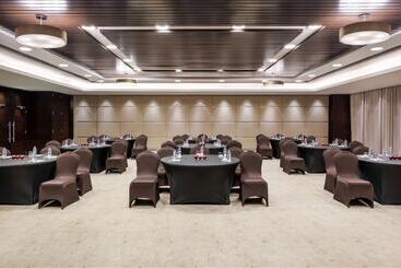 هتل Hyatt Regency Oryx Doha