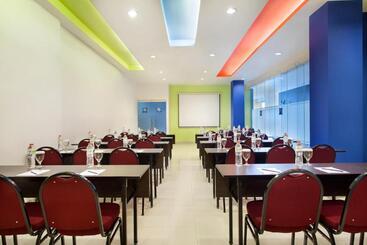 ホテル Ibis Budget Jakarta Cikini