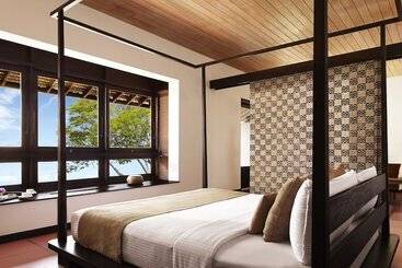 هتل Jetwing Lagoon   Newly Renovated