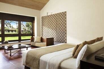 Hotel Jetwing Lagoon   Newly Renovated