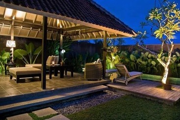 هتل Komea Villa