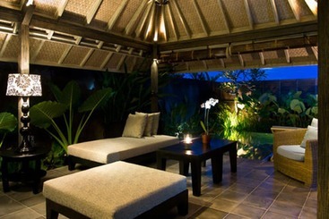 هتل Komea Villa