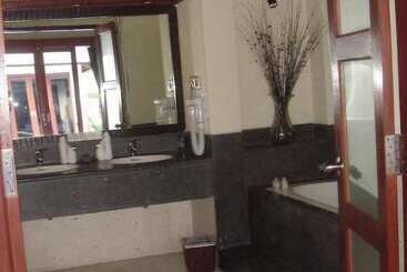 هتل Luce D Alma Resort