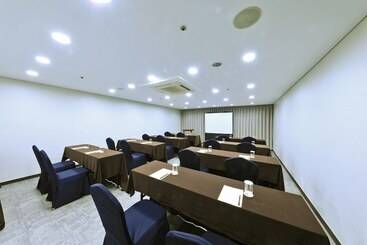Hotel Ocean Suites Jeju