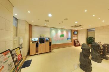 Hotel Ocean Suites Jeju