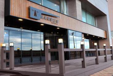 هتل Ocean Suites Jeju