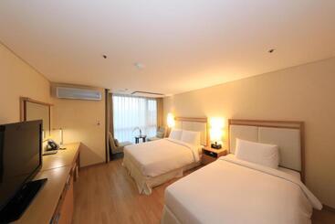 Hotel Ocean Suites Jeju