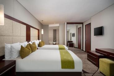 Premier Hotel East London Icc