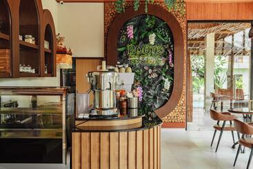 هتل Putri Ayu Cottages