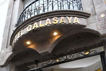 酒店 Qalasaya