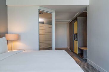 Radisson Blu Gautrain Hotel, Sandton Johannesburg