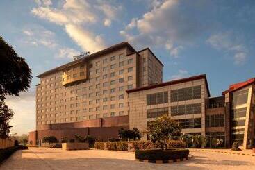 酒店 Radisson Gurugram Udyog Vihar