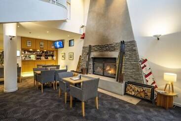 هتل Scenic Suites Queenstown