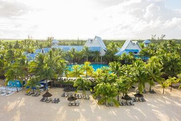 هتل Victoria Beachcomber Resort & Spa