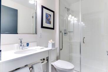 Vista Lic Hotel, Premier Collection By Best Western