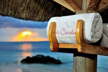 Le Cardinal Exclusive Resort