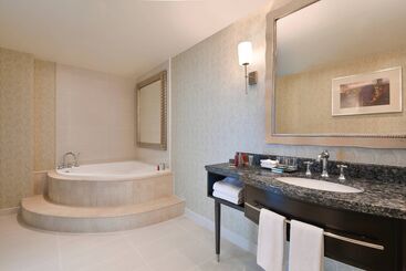 Marriott Marquis City Center Doha Hotel