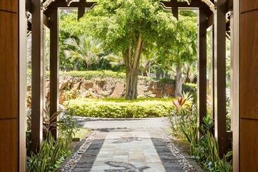 استراحتگاه Shangrila Le Touessrok, Mauritius