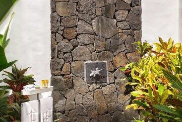 استراحتگاه Shangrila Le Touessrok, Mauritius