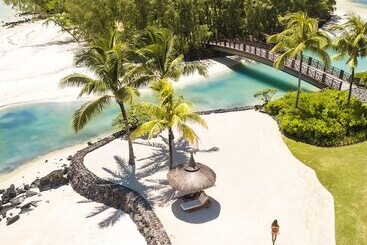 استراحتگاه Shangrila Le Touessrok, Mauritius