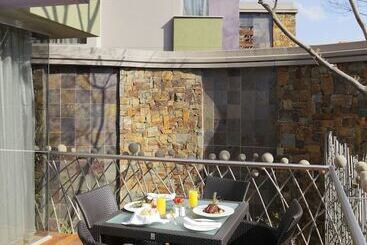 Seven Villa Hotel And Spa - Sandton