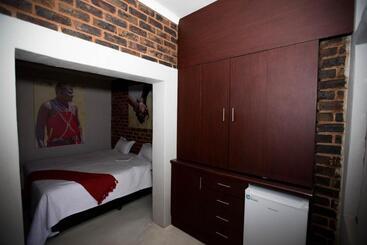 هاستل Inyameko Bnb