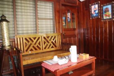 Theresa S Pension House