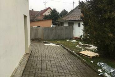 پانسیون Roland Motel