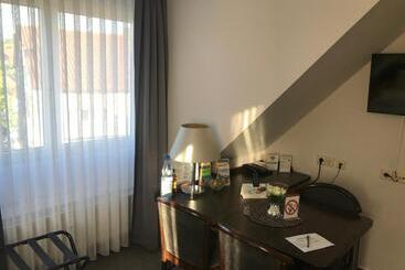 Apartment 47